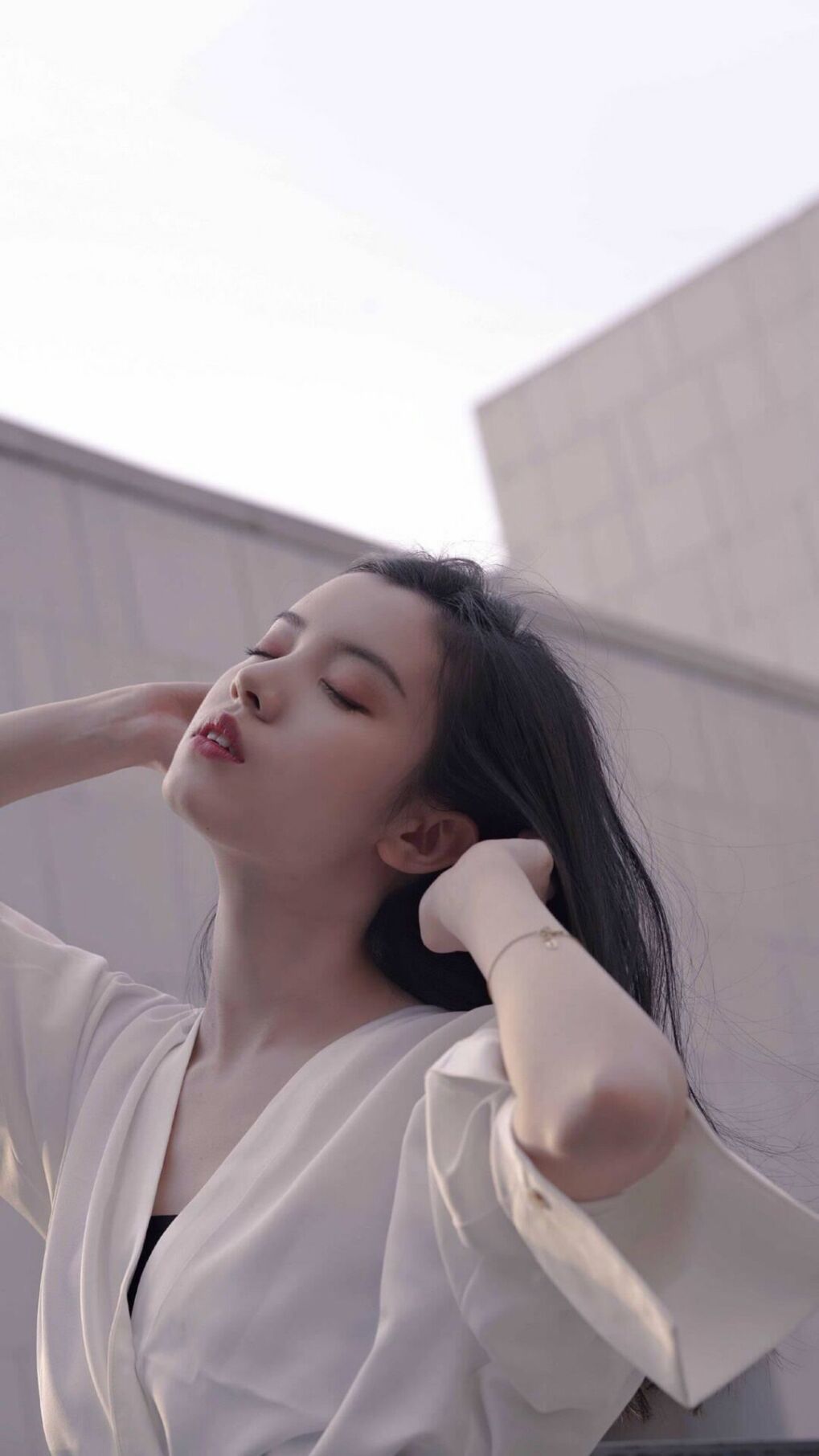 乐鱼体育登录-雷恩依靠中前场冲击赢得主动权，雷恩ds