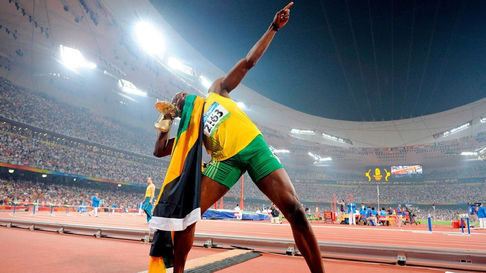 社区互动：全民台球日火热开启，台球社宣传语